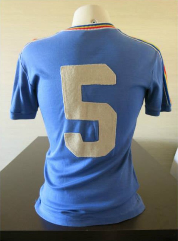 Romania 1972 Away Kit