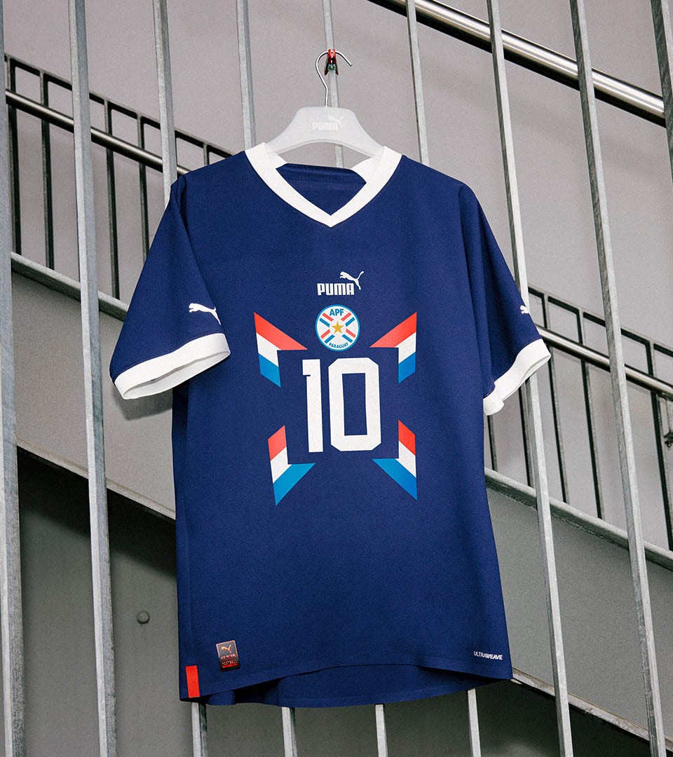 Paraguay 2022-23 Away Kit