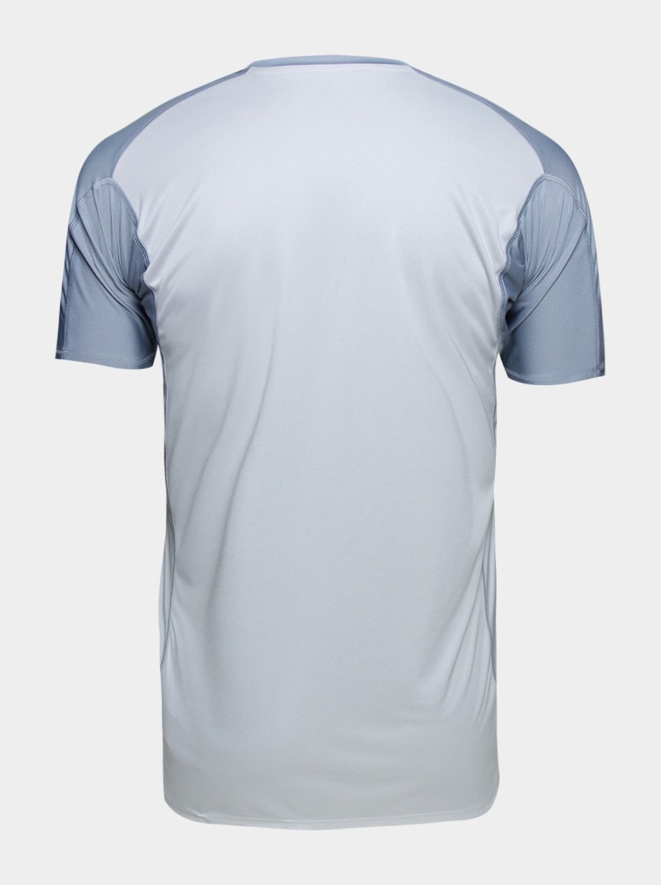 Paraguay 2018 GK 1 Kit