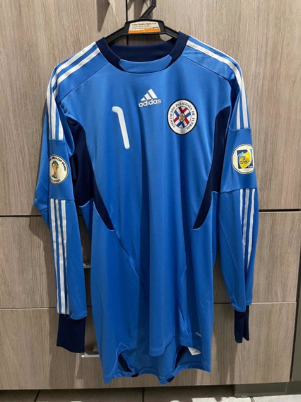 Paraguay 2011 GK 2 Kit