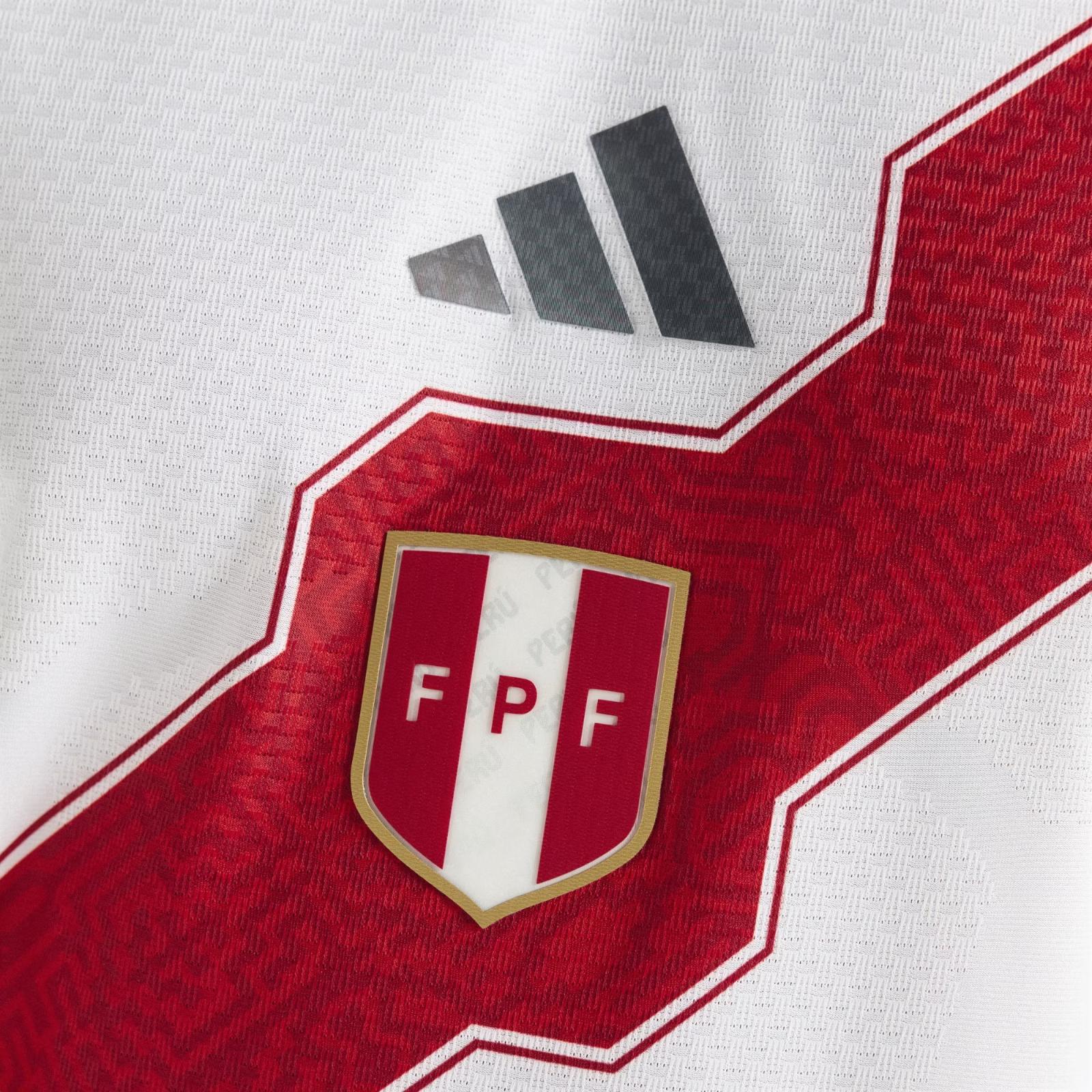 Peru 2026 Home Kit