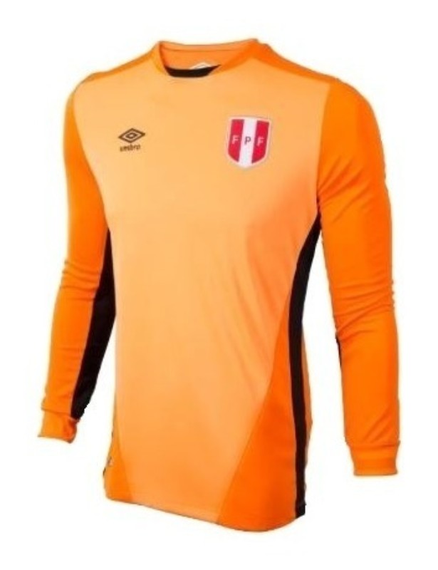Peru 2018 GK Away Kit