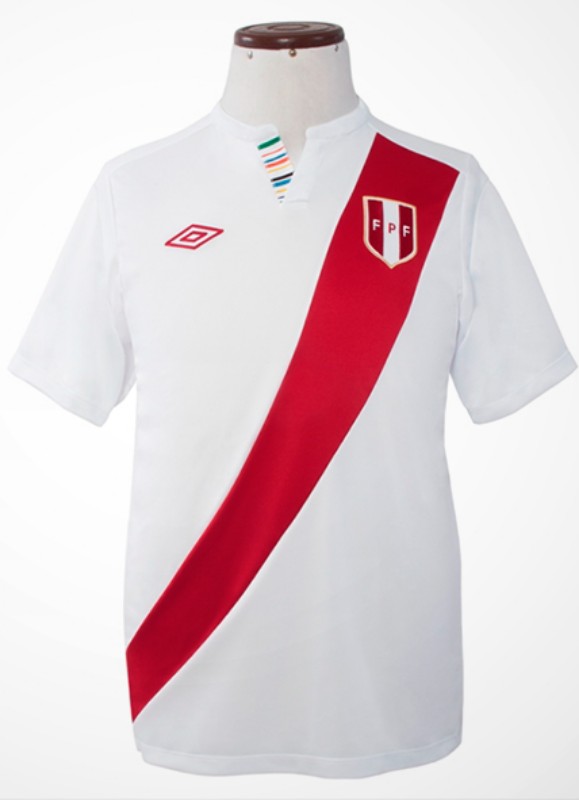 Peru 2011-12 Home Kit