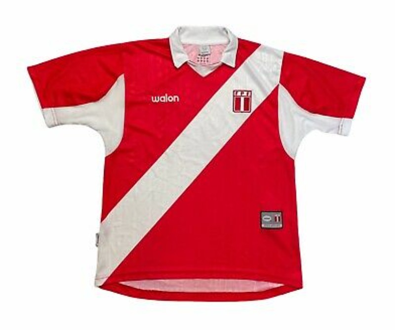 Peru 2006 Away Kit