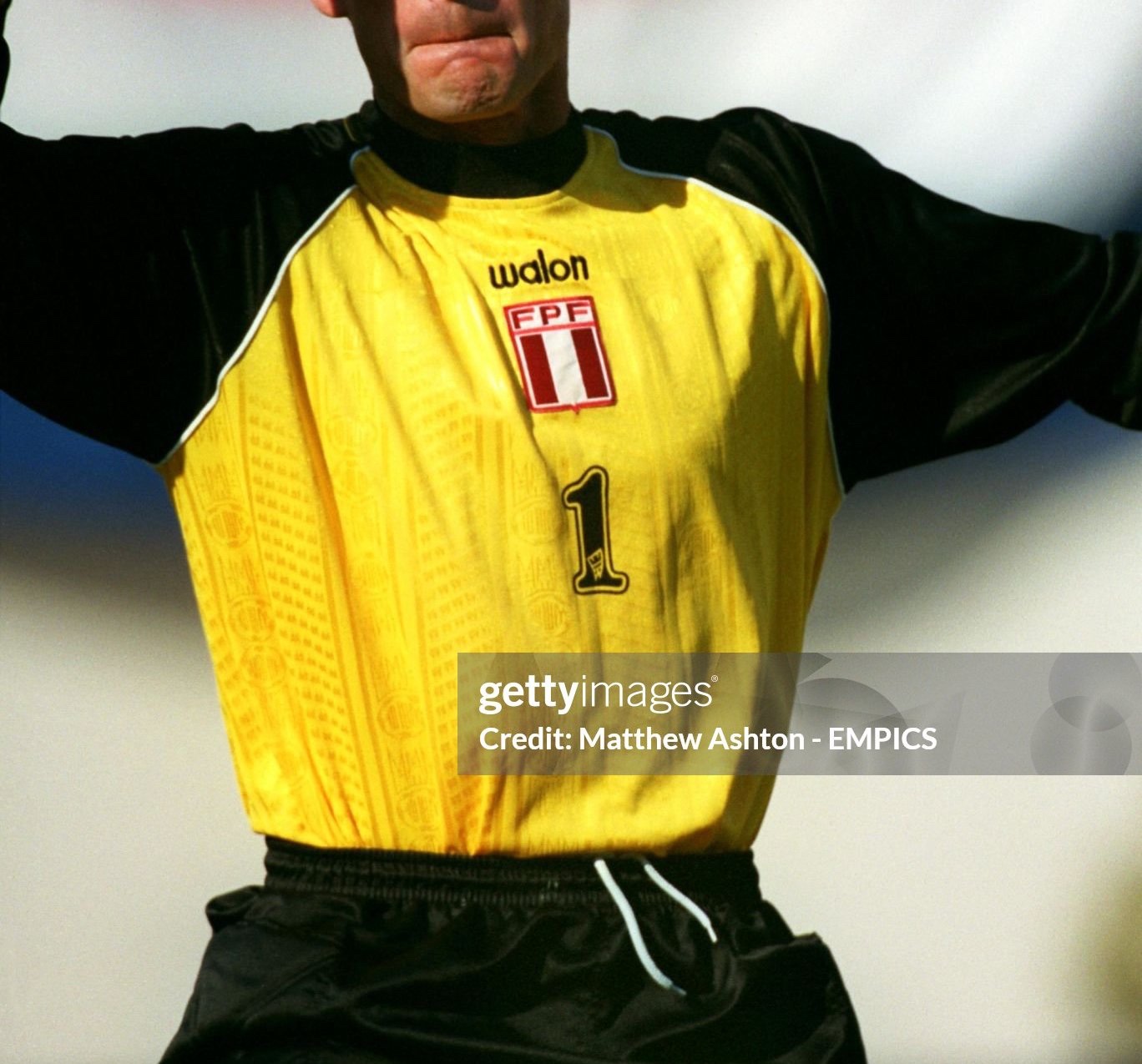 Peru 1999 GK 1 Kit
