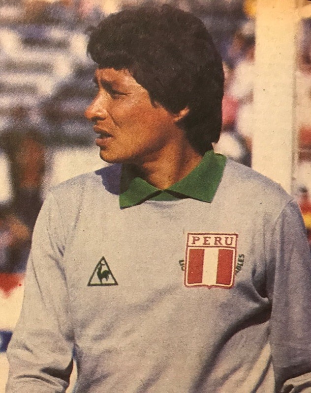 Peru 1982 GK 1 Kit