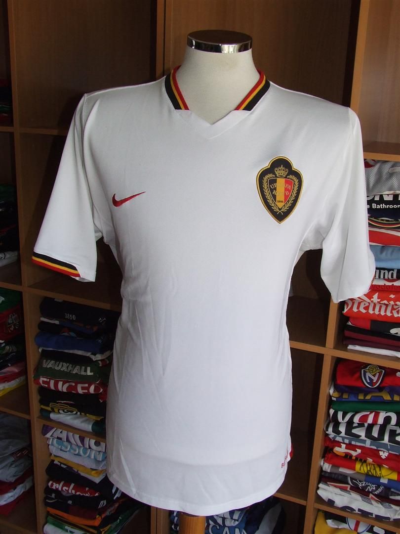 Belgium 2006 Away Kit