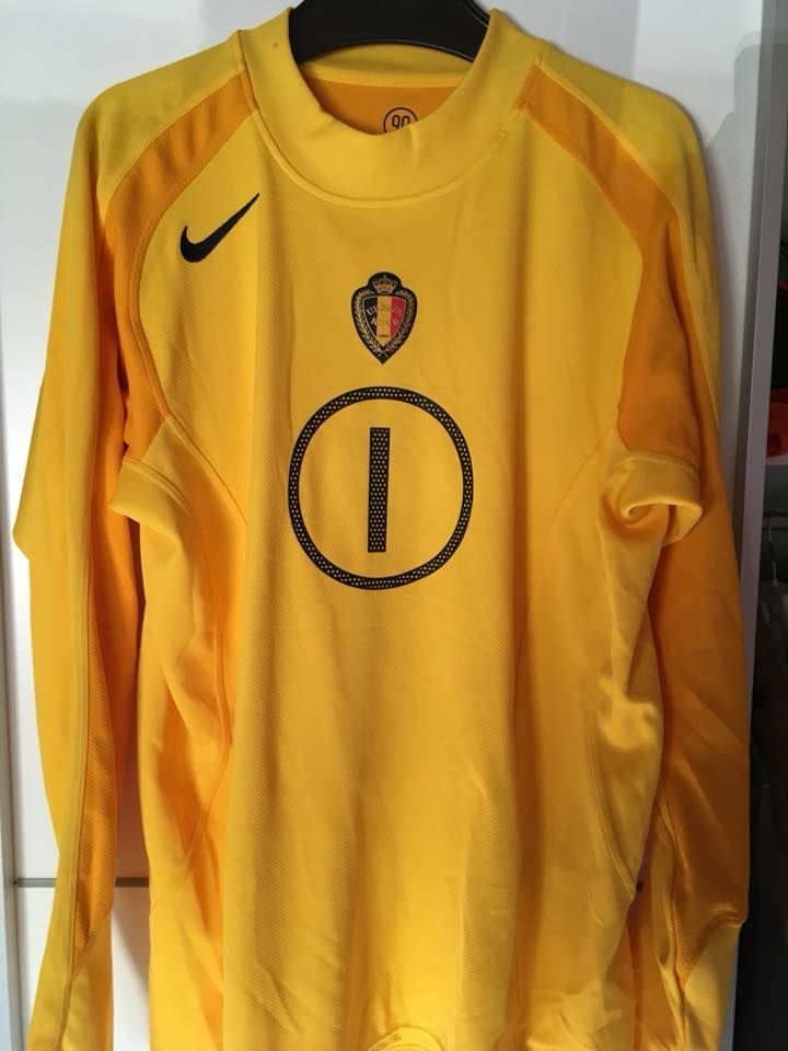 Belgium 2004 GK 1 Kit