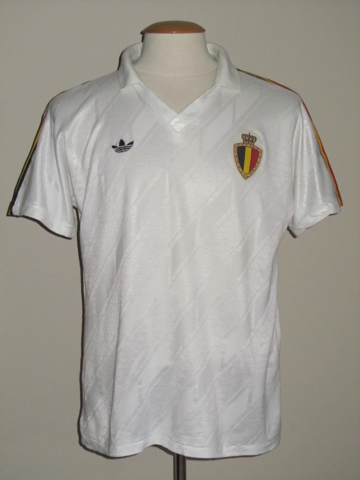 Belgium 1986 Away Kit
