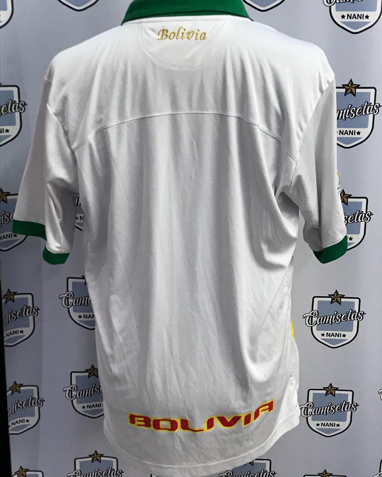 Bolivia 2011 Away Kit