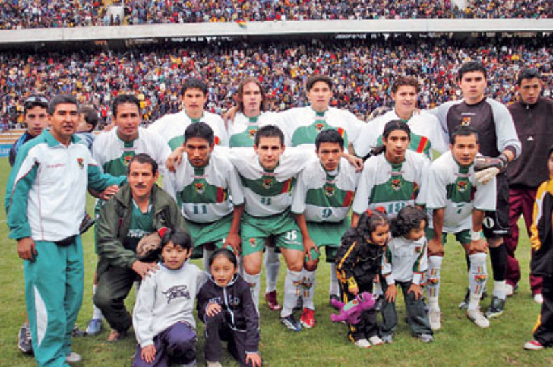 Bolivia 2006 Away Kit