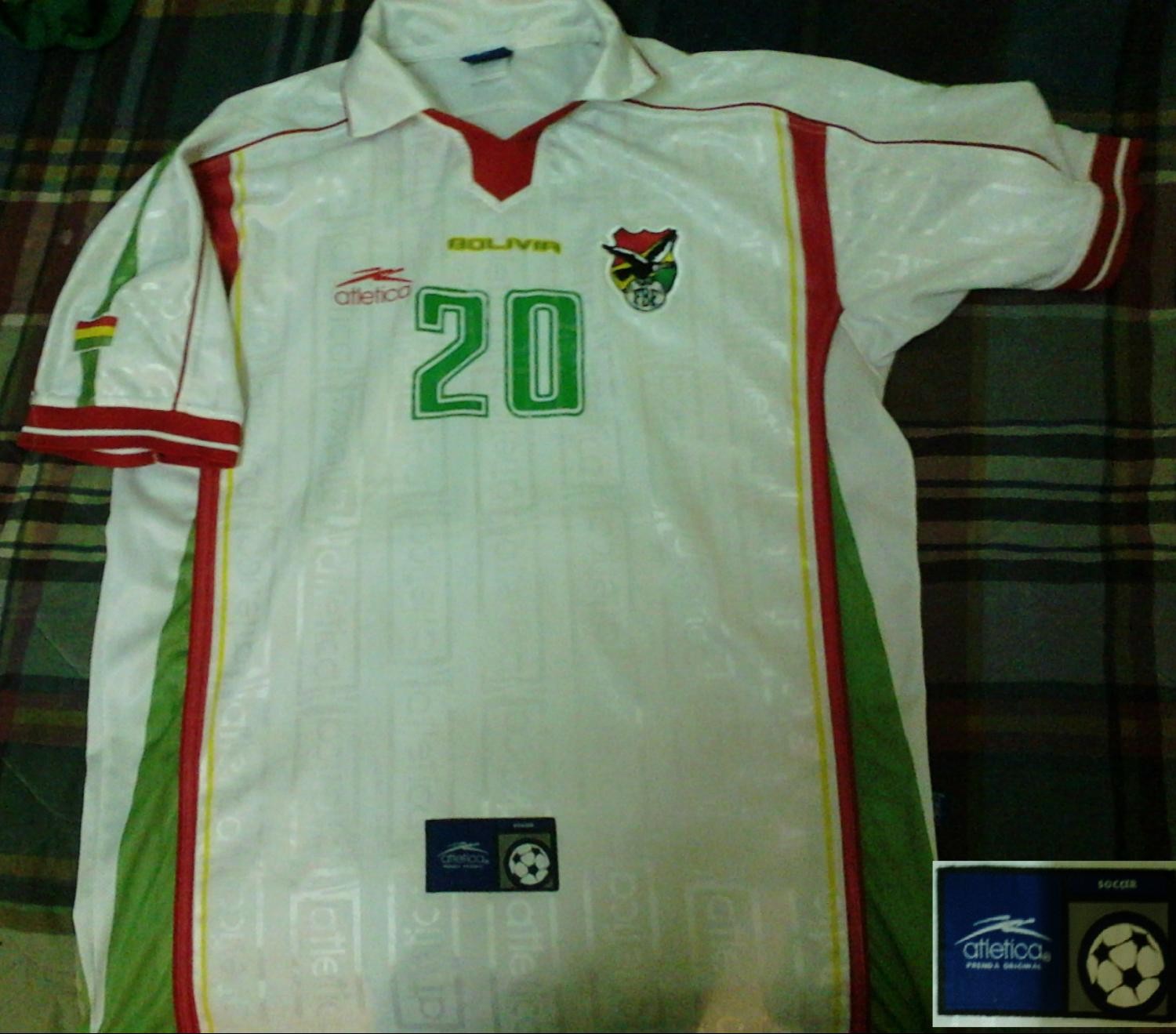 Bolivia 2000 Away Kit