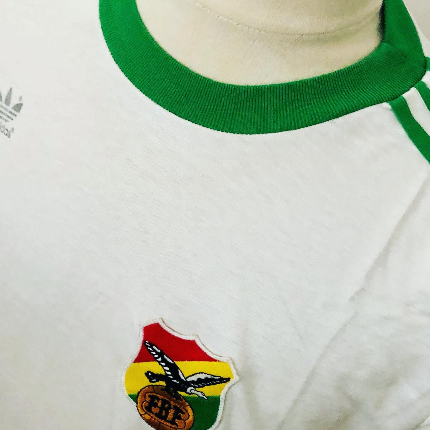 Bolivia 1980 Away Kit