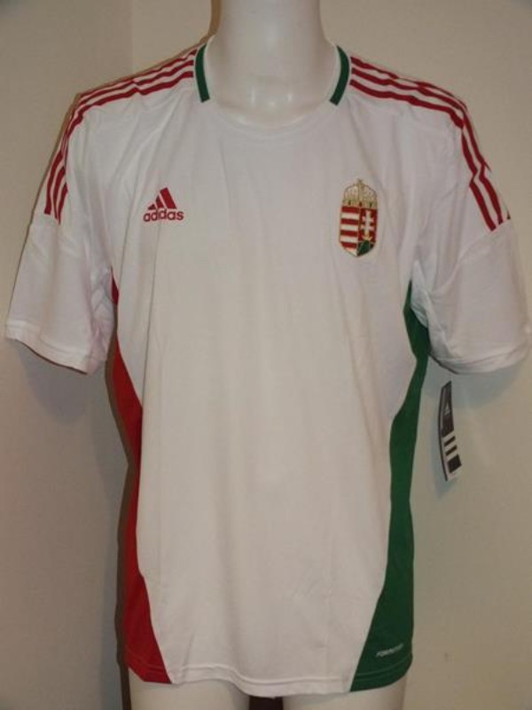 Hungary 2012 Away Kit