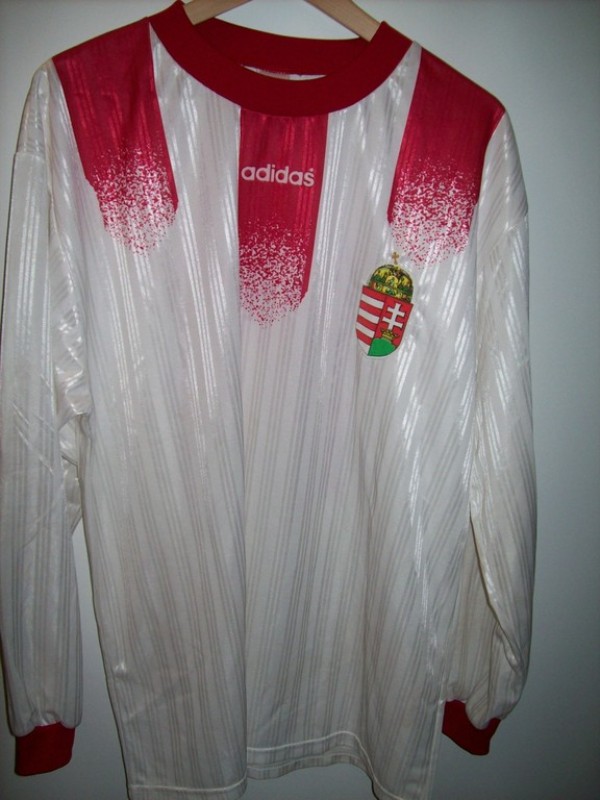 Hungary 1995 Away Kit
