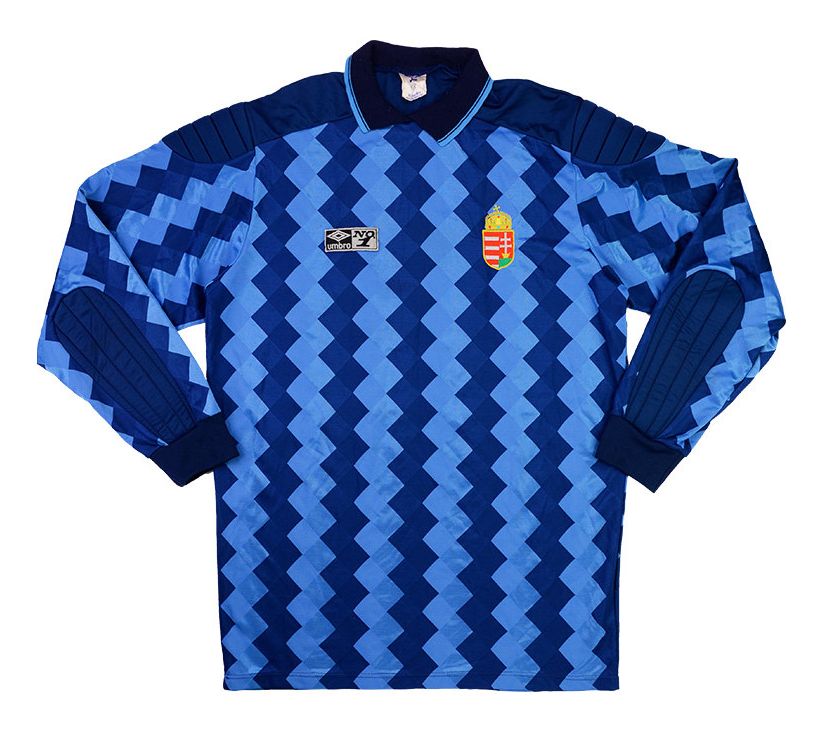 Hungary 1990 GK 1 Kit