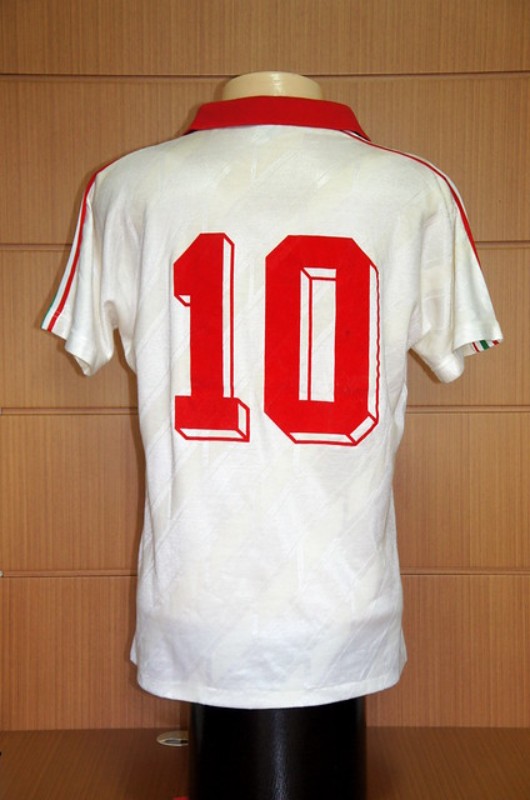 Hungary 1986 Away Kit