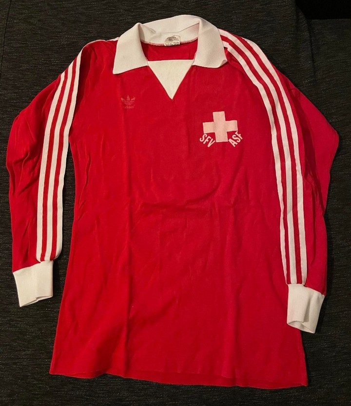 Switzerland 1980 Home 2 Kit