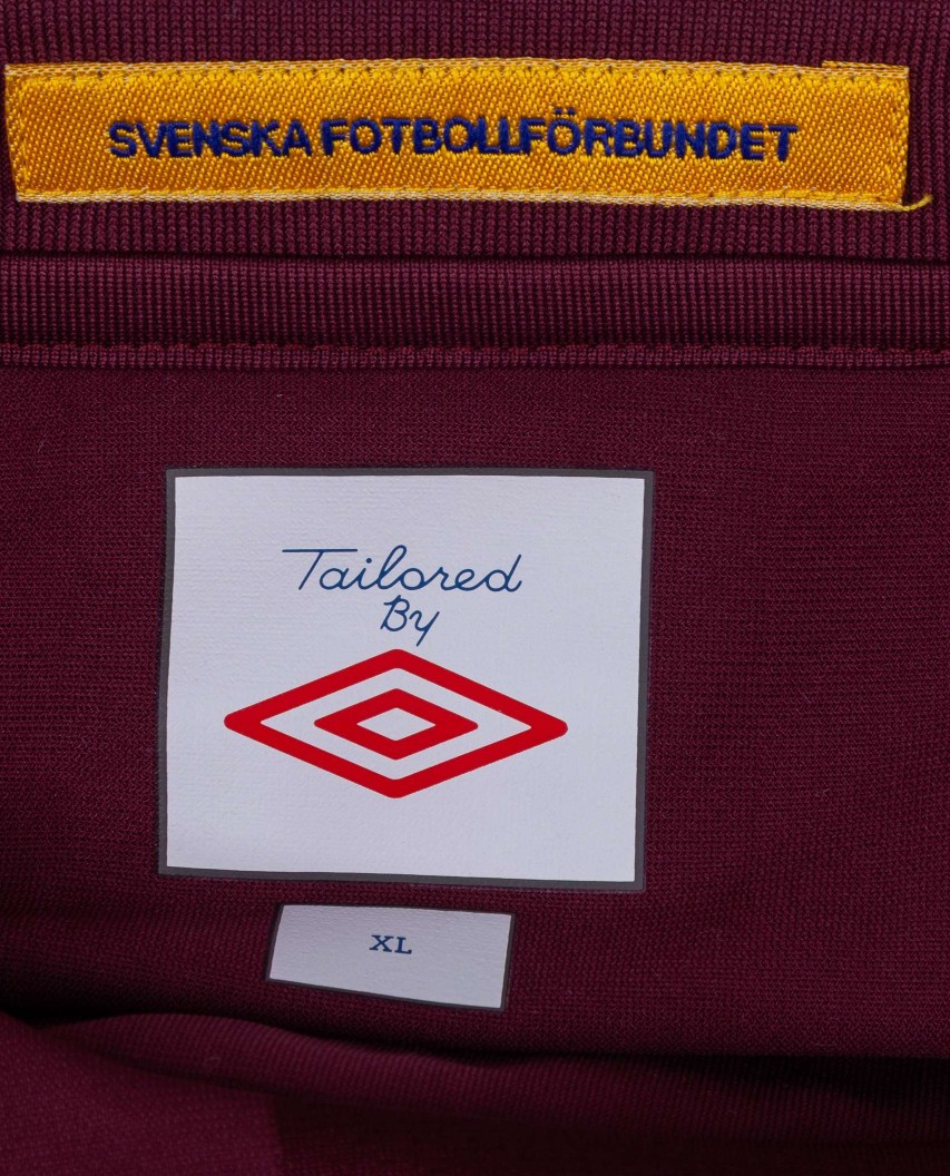 Sweden 2010 GK 1 Kit