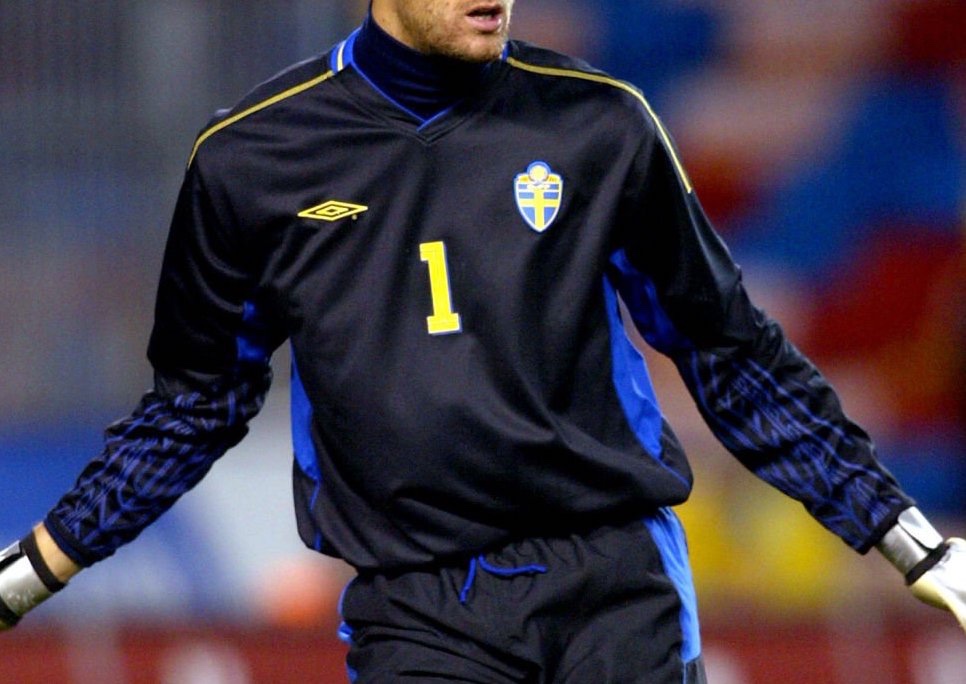 Sweden 2004 GK 2 Kit