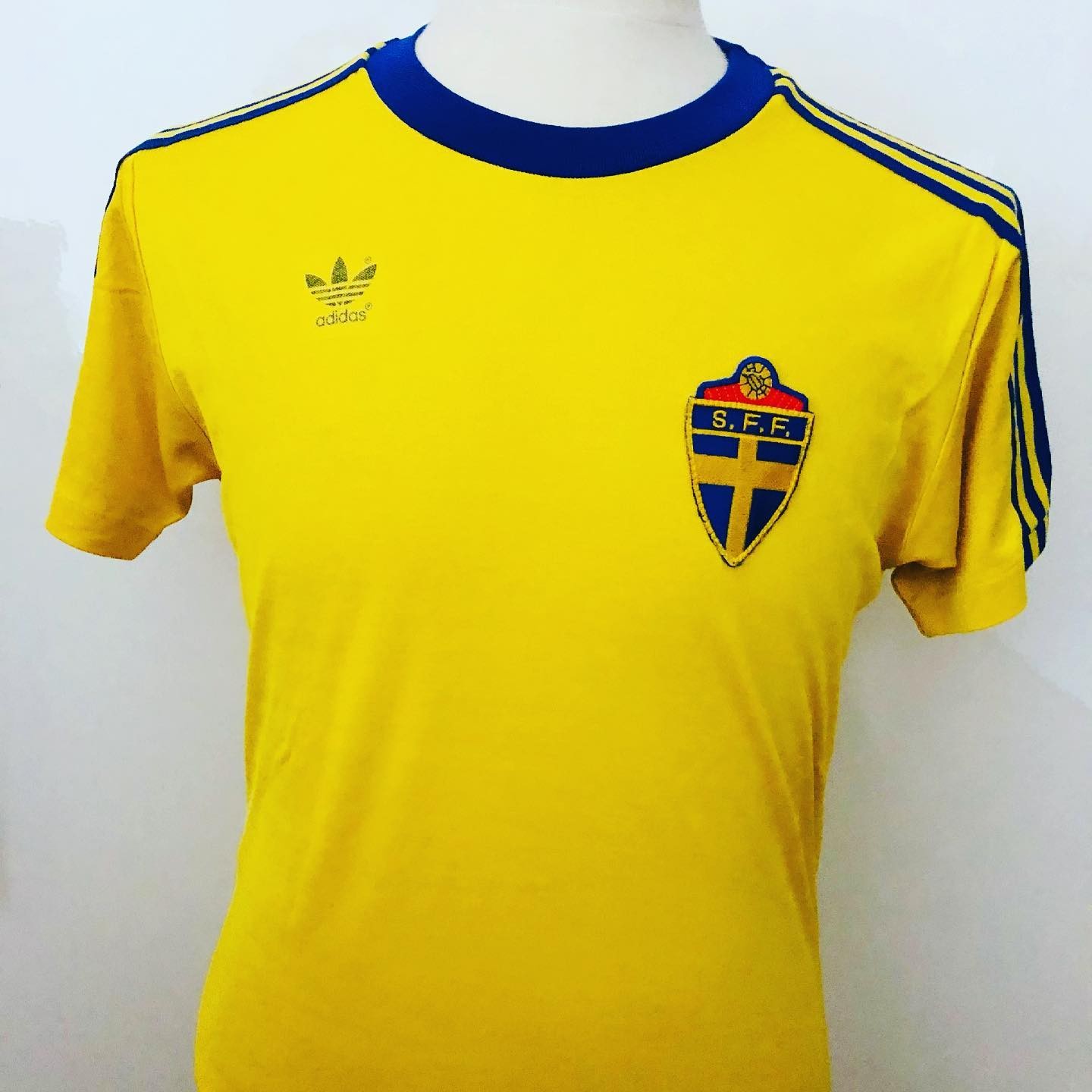 Sweden 1982 Home Kit