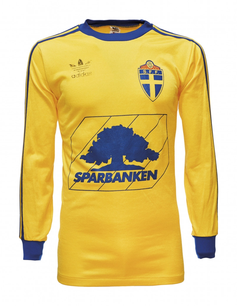 Sweden 1982 Home 2 Kit