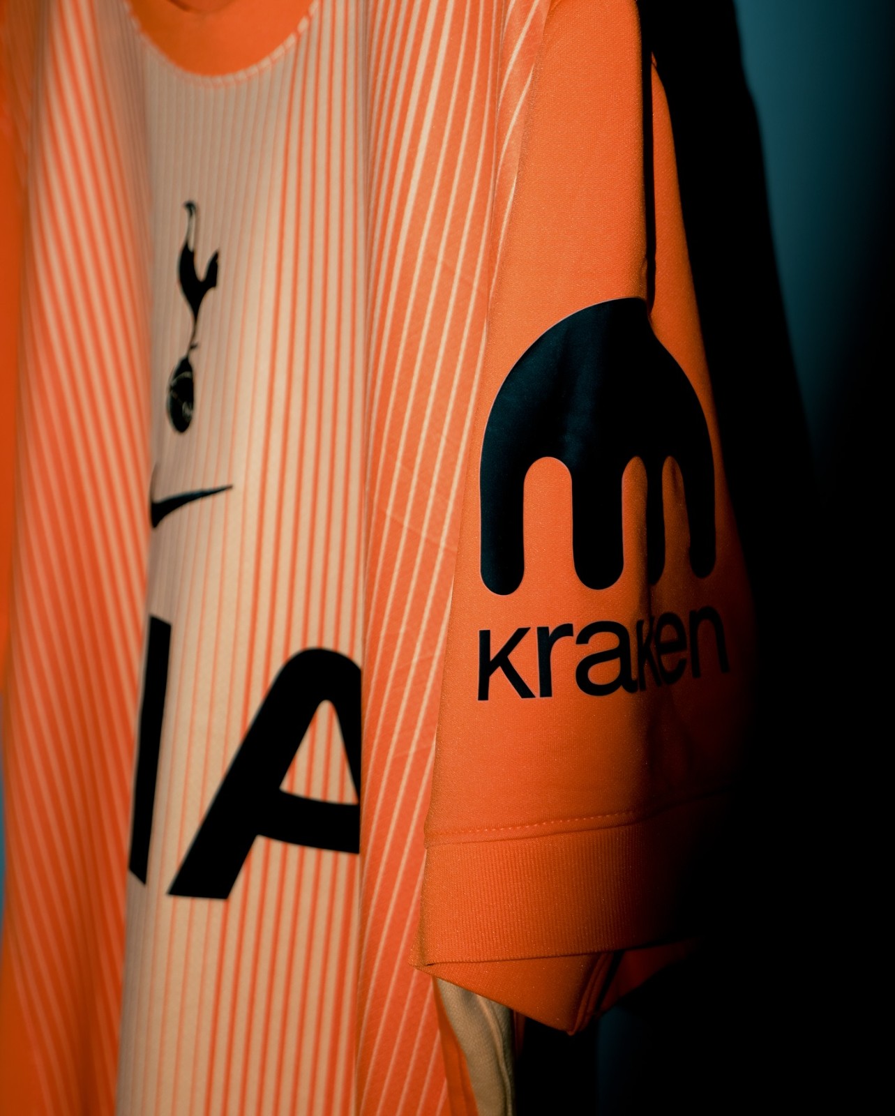 Tottenham Hotspur 2025-26 GK 3 Kit