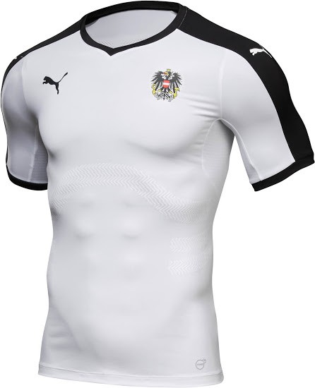 Austria 2016 Away Kit