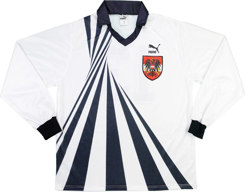 Austria 1990 Home Kit