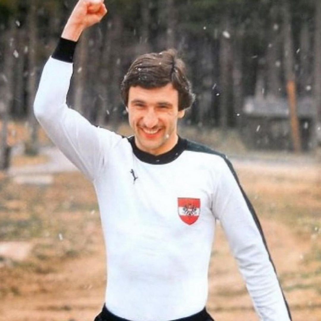 Austria 1977 Home Kit