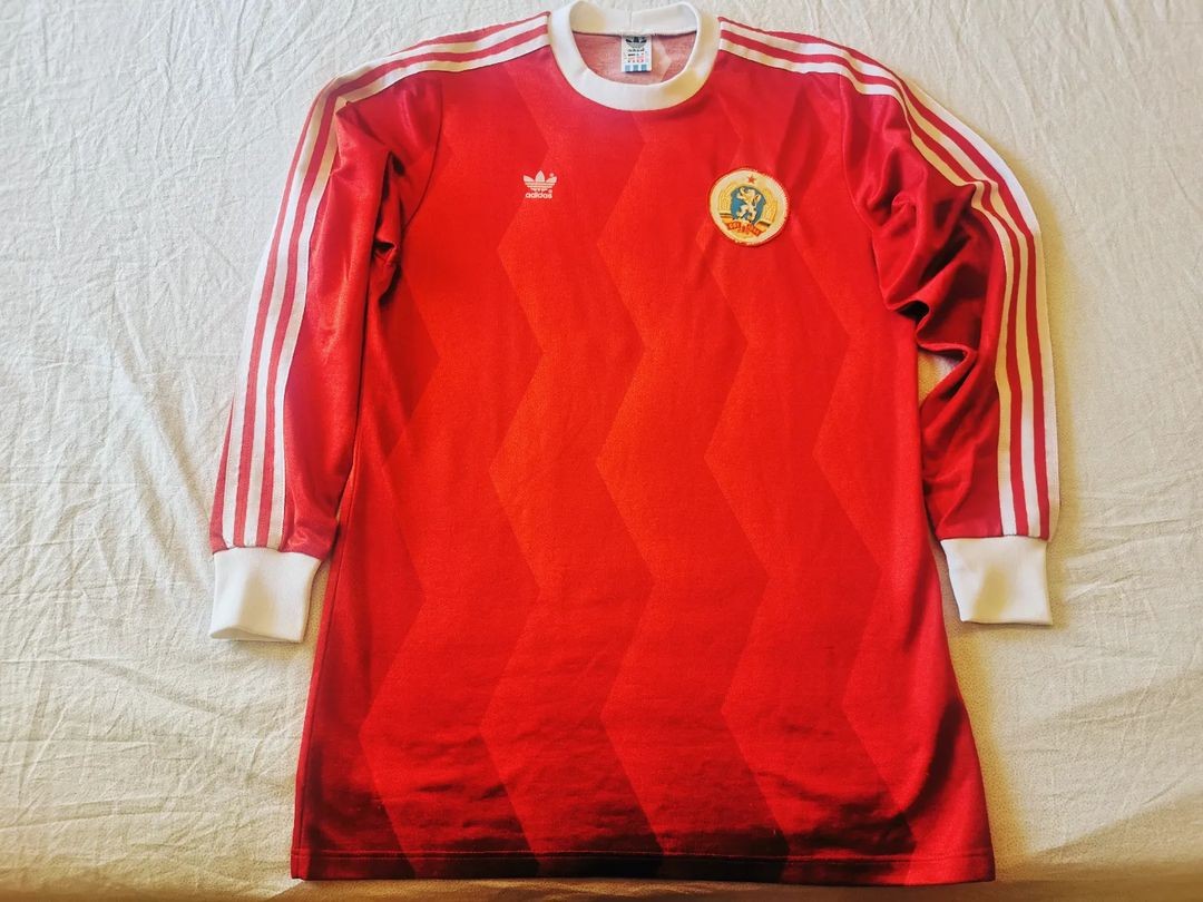 Bulgaria 1988 Away Kit