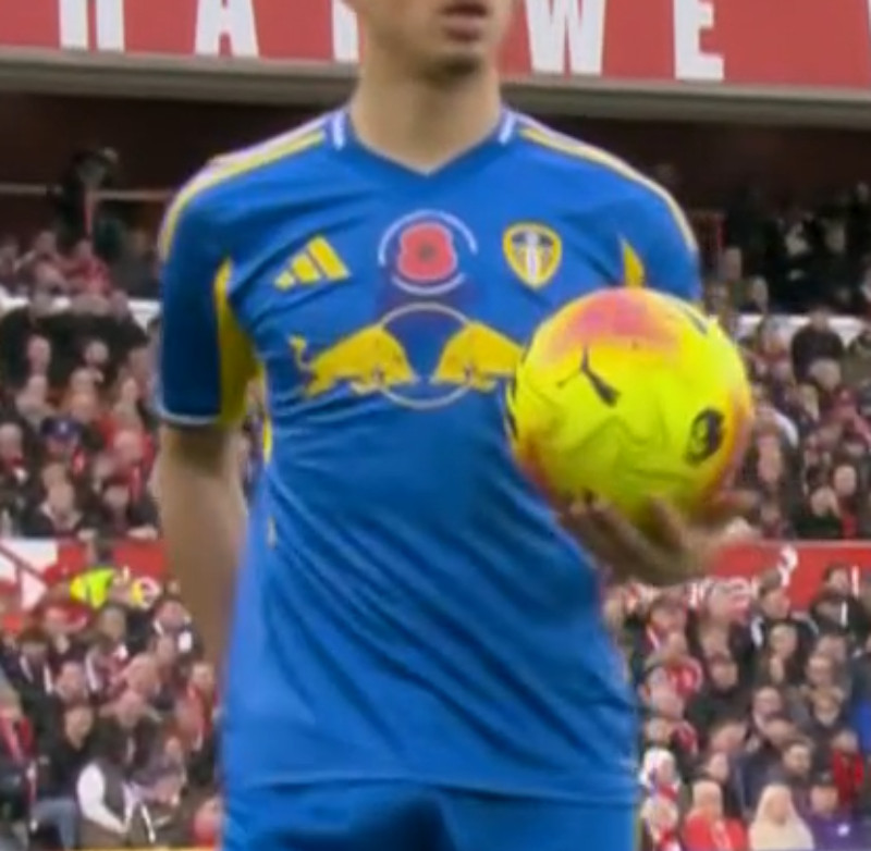 Leeds United 2025-26 Away V2 Kit