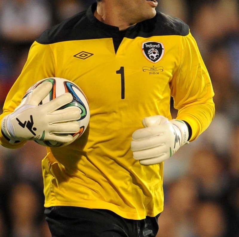 Ireland 2014 GK 1 Kit