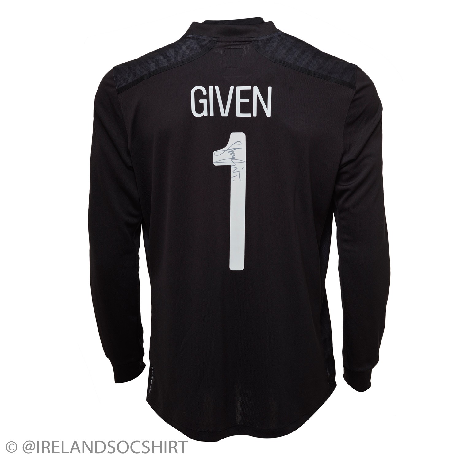 Ireland 2012 GK 1 Kit
