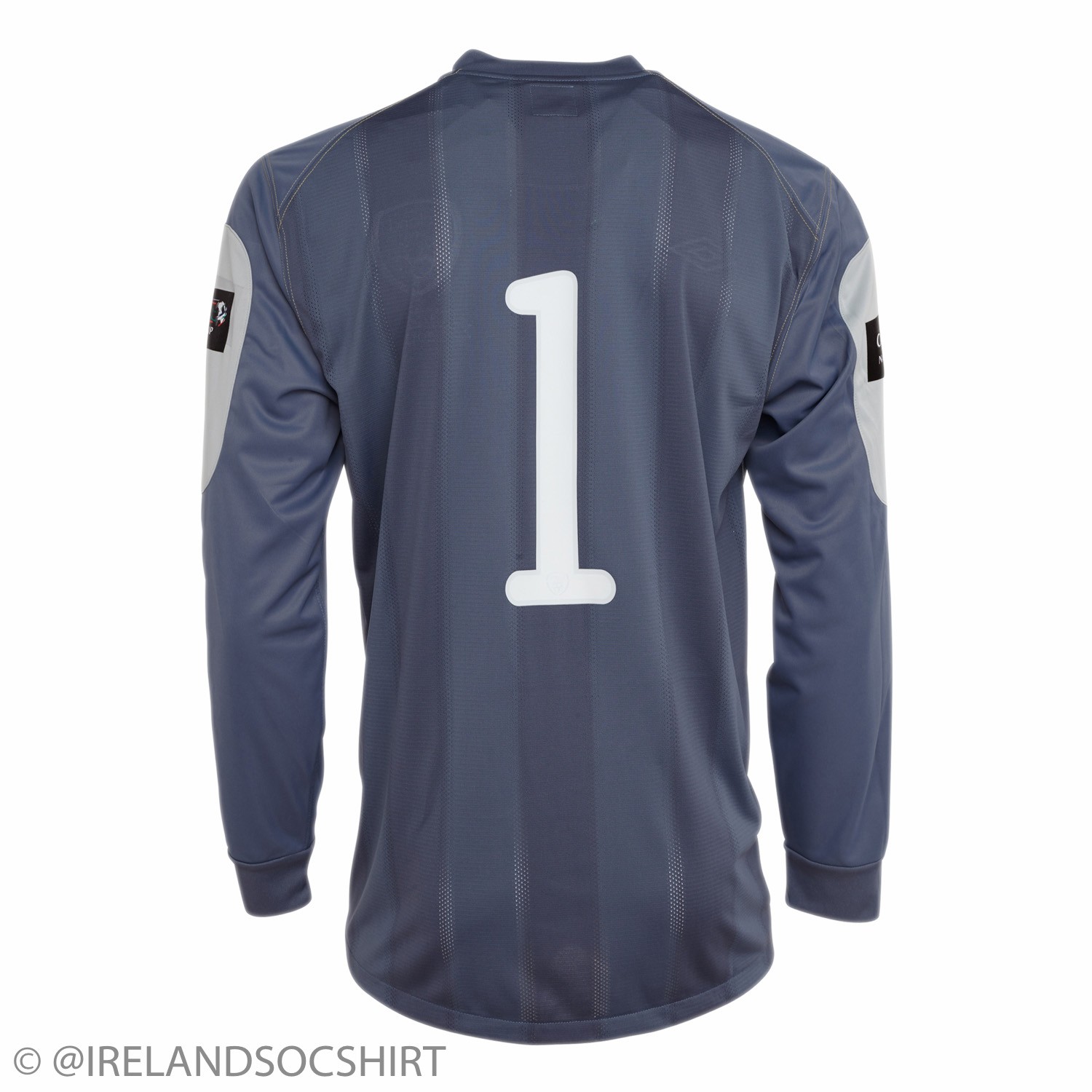 Ireland 2010 GK 1 Kit