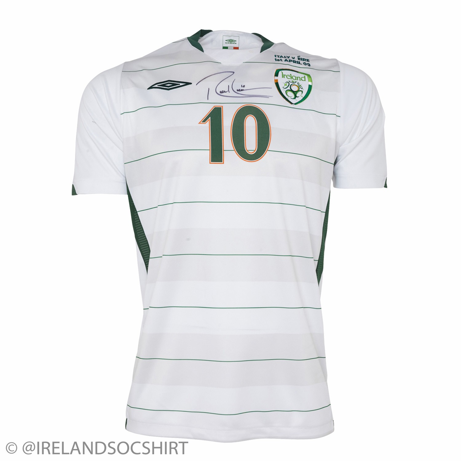 Ireland 2009 Away Kit