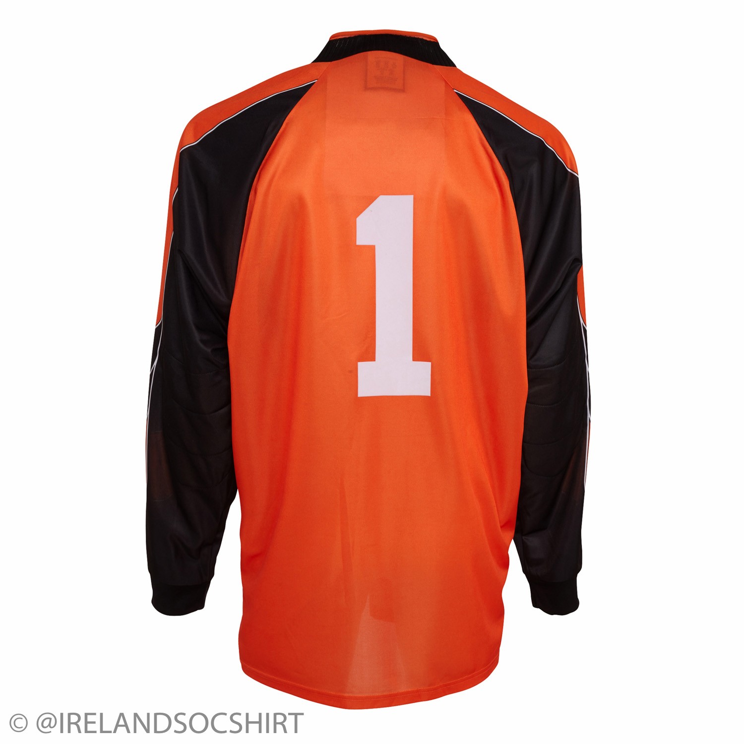 Ireland 2000 GK 1 Kit