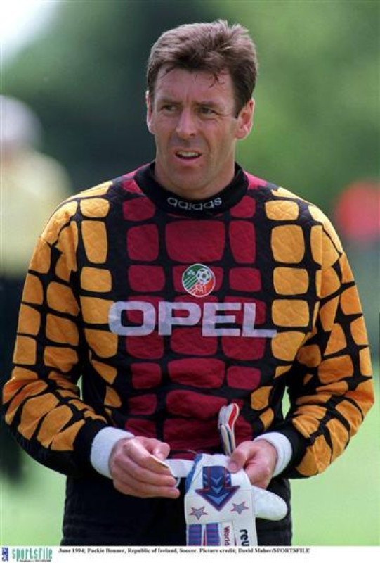 Ireland 1994 GK 1 Kit