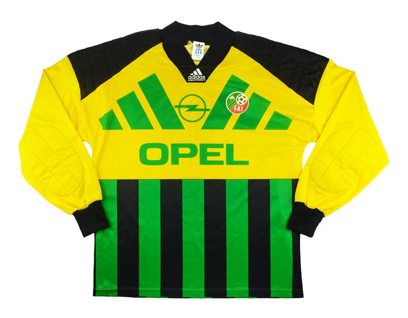 Ireland 1992 GK 1 Kit