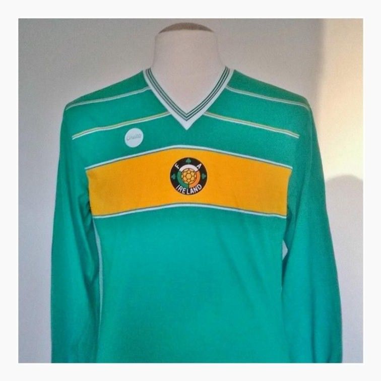 Ireland 1985 Home Kit