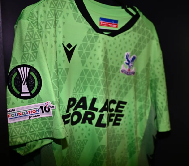 Crystal Palace 2025-26 Conference League GK Home Kit