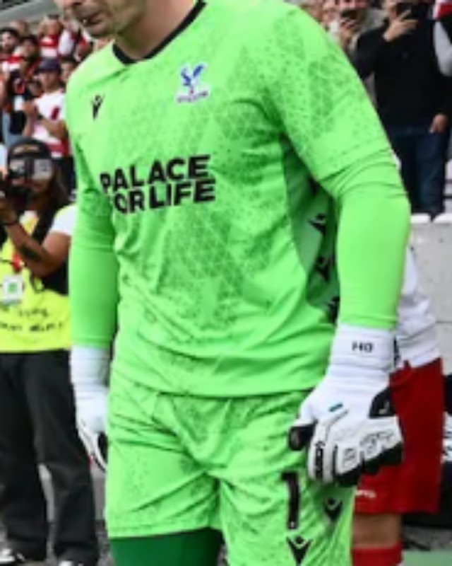 Crystal Palace 2025-26 Conference League GK Home Kit