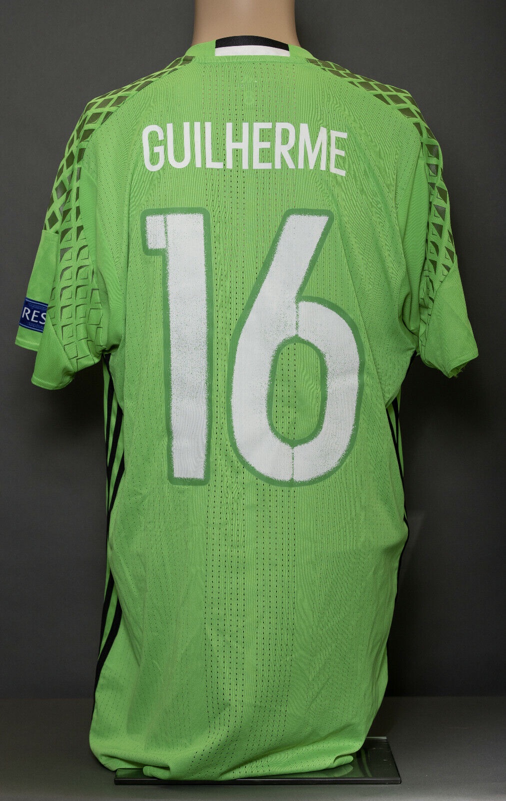 Russia 2016 GK 2 Kit