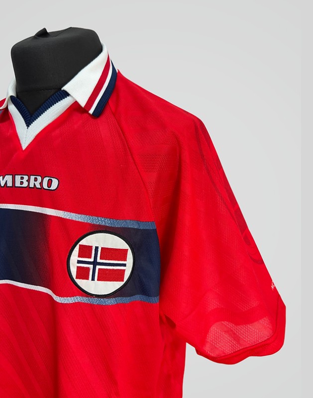 Norway 1997 Home Kit