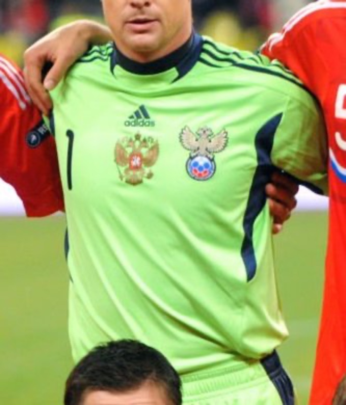 Russia 2010 GK 2 Kit