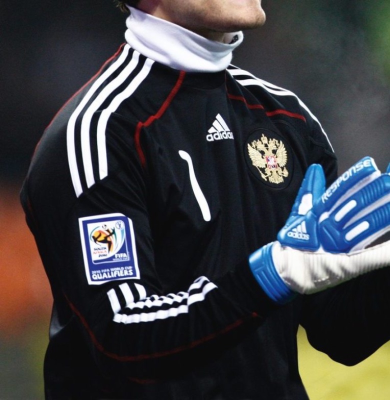 Russia 2009 GK 2 Kit