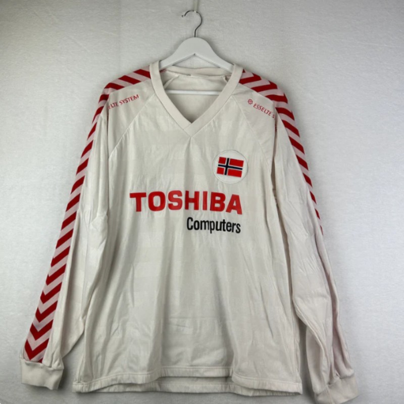 Norway 1987 Away Kit