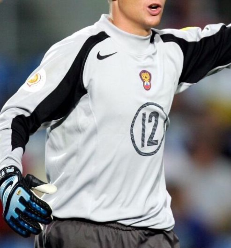 Russia 2004 GK 1 Kit