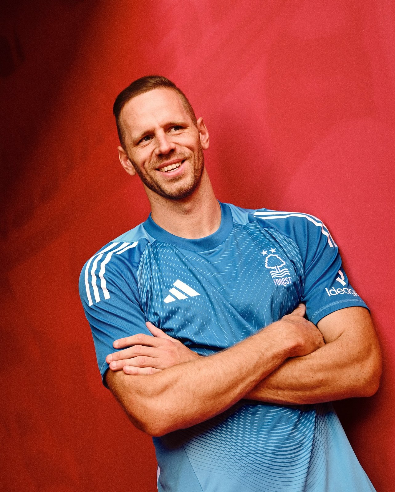 Nottingham Forest 2025-26 GK 2 Kit