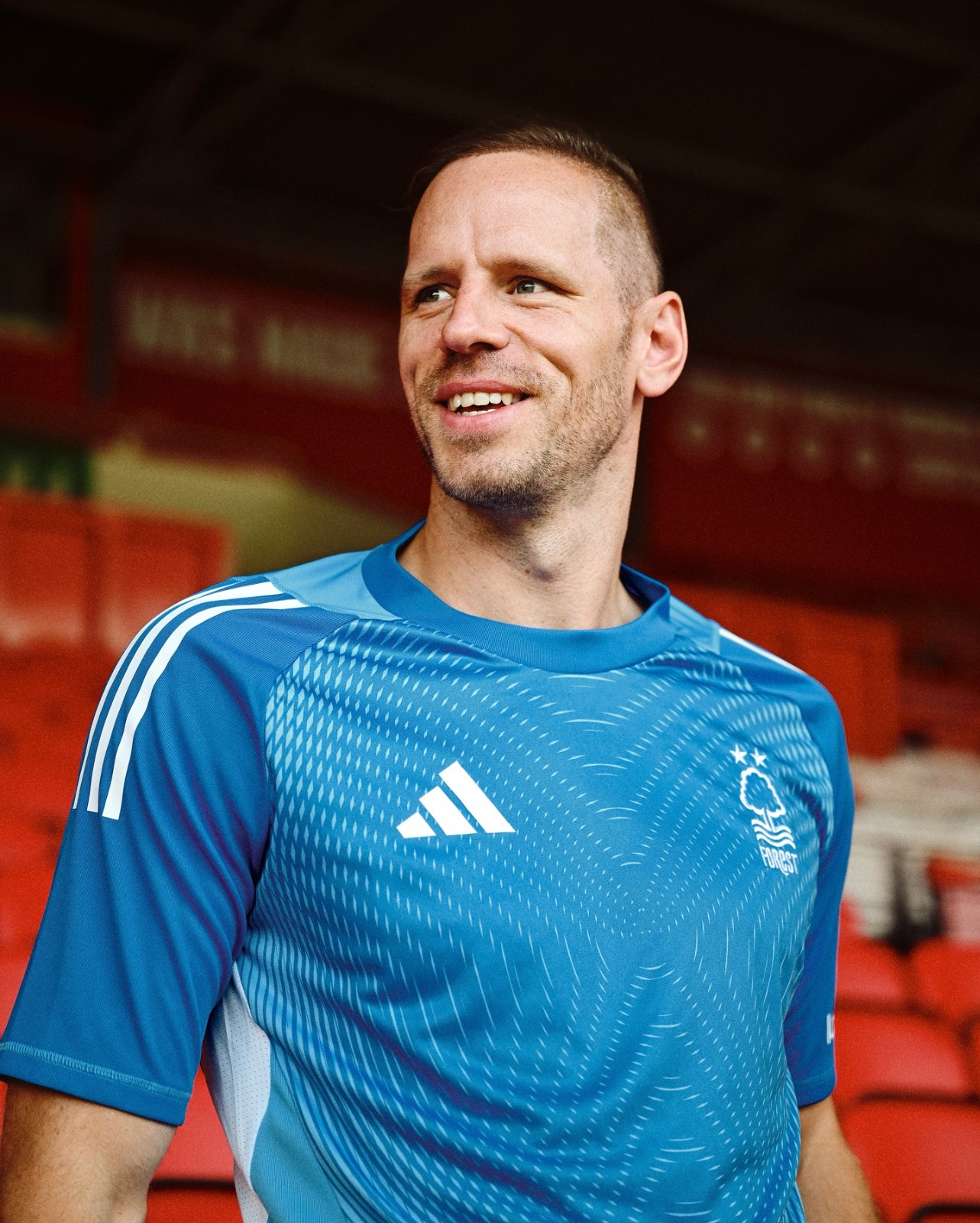 Nottingham Forest 2025-26 GK 2 Kit